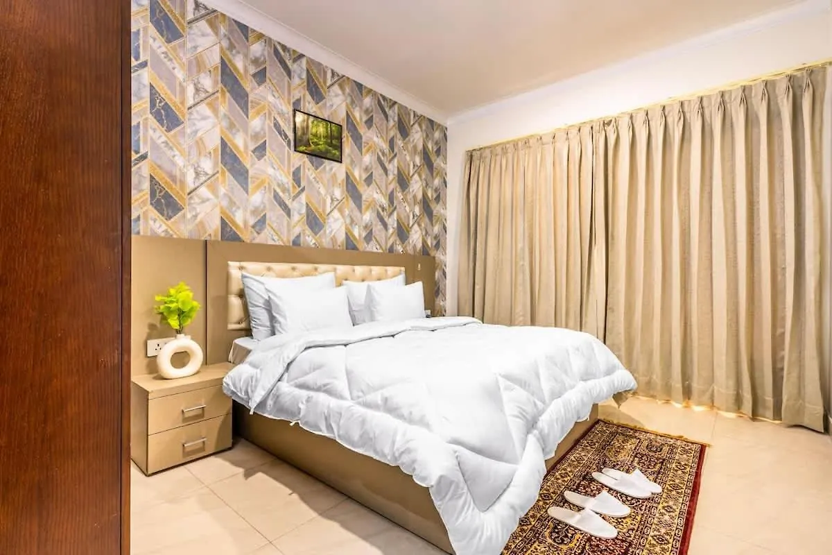 Nature-Inspired Luxury 1 Bhk Gurgaon 0*,